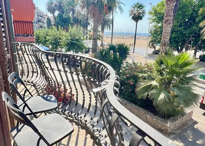 Apartment Seafront Batlló *
