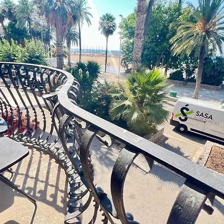 Daire Seafront Batllo *